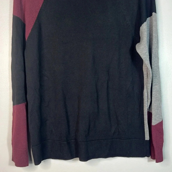 THE LIMITED Burgundy, Gray, and Black Geometric Sweater - Medium - NWT - Picture 8 of 10